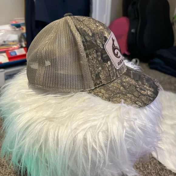 Realtree Camouflage Trucker Hat - Picture 5 of 5
